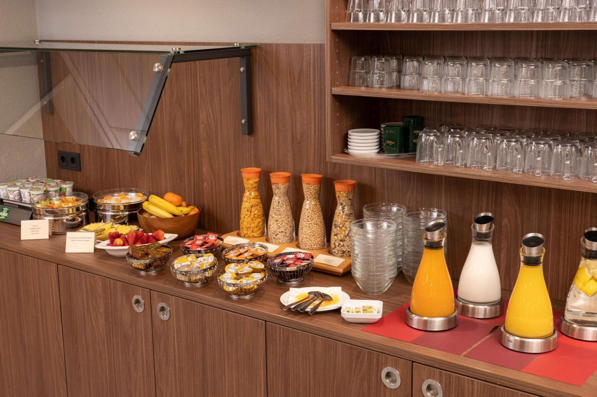 Best Western Comfort Business Hotel Duesseldorf-Neuss Buitenkant foto